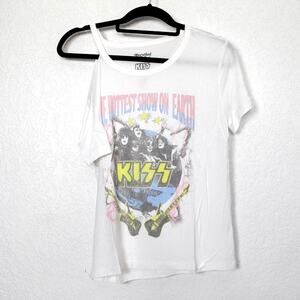 Recycled Karma Kiss The Hottest Show on Earth Cold Shoulder T-Shirt Size S NWT
